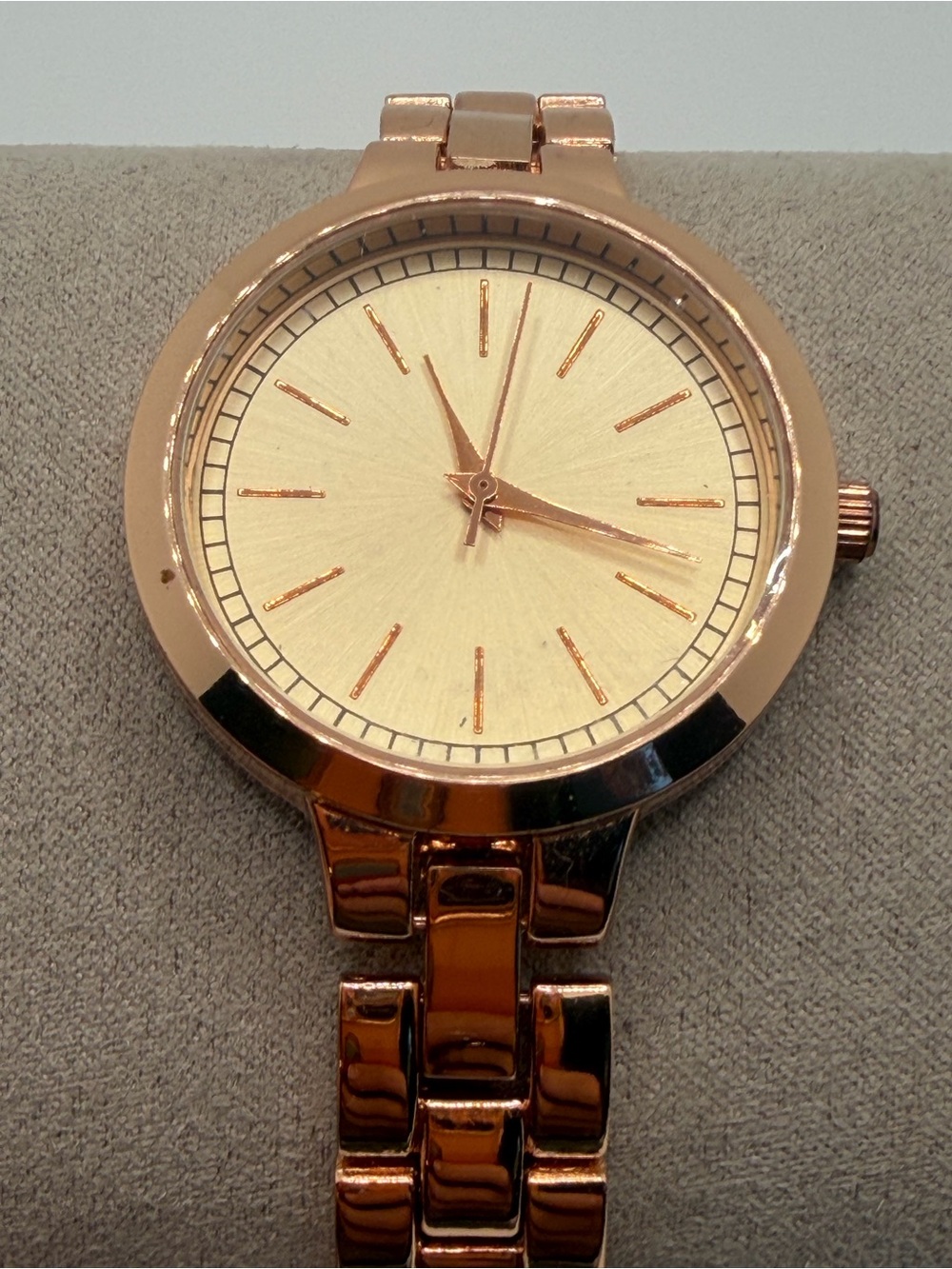 Rose Gold Women's Bracelet Watch - Classic Minimalist Design 8 in